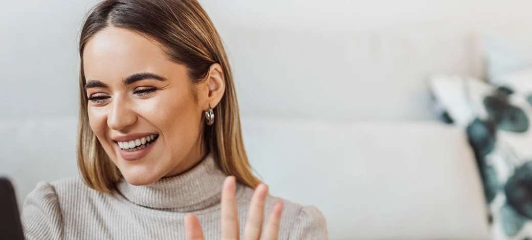 Egg donor on a virtual call to talk about her mental health.